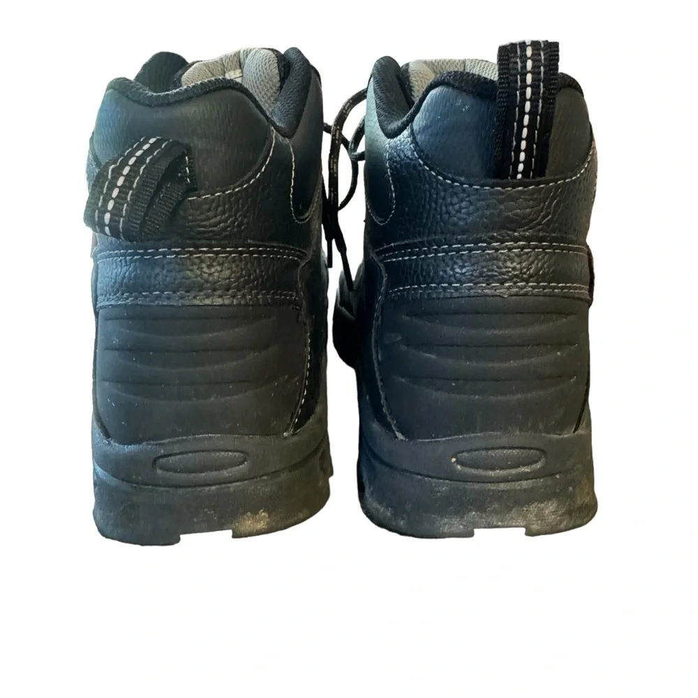 *Men’s Khombu Size 9 Black All Man Made “Jared” Hiking Boots
